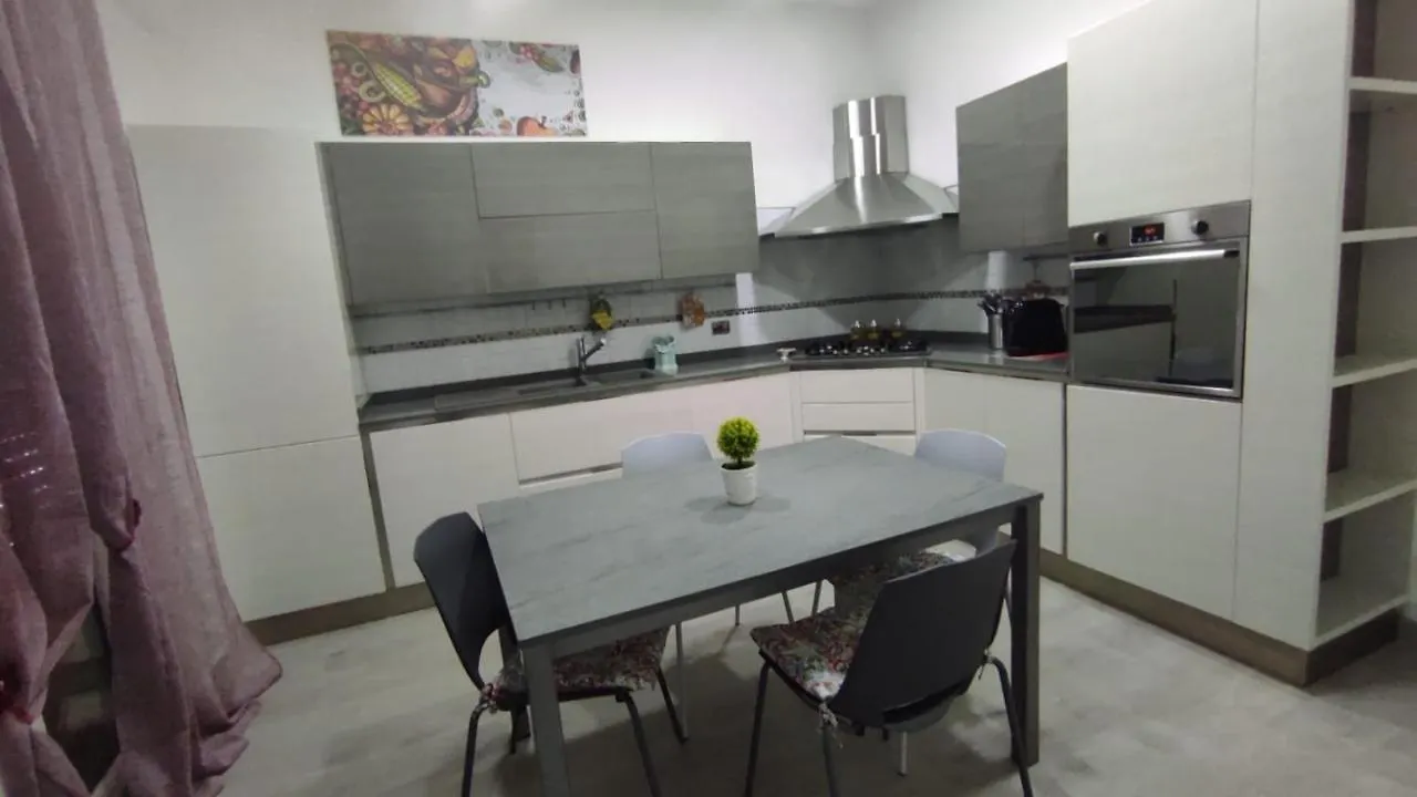 L'Arco Apartment Trapani 0*,